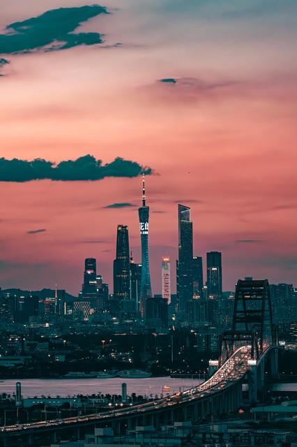 七部门重磅发文！普通人用AI创业：60个行业场景正在开放